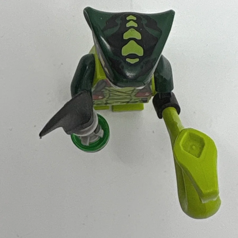 LEGO Ninjago Spitta Minifigure njo058 Venomari Snake Accessories 9449 9569 Sonic